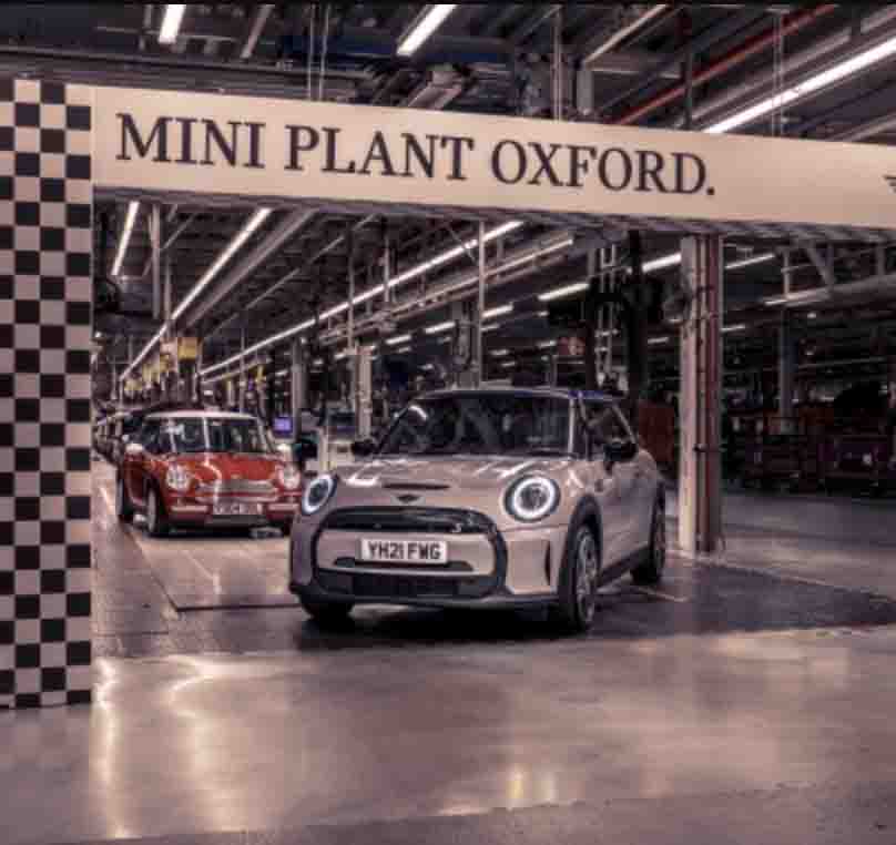 The Business Magazine article image for: Celebrating 20 years of the modern MINI in Oxford and Swindon