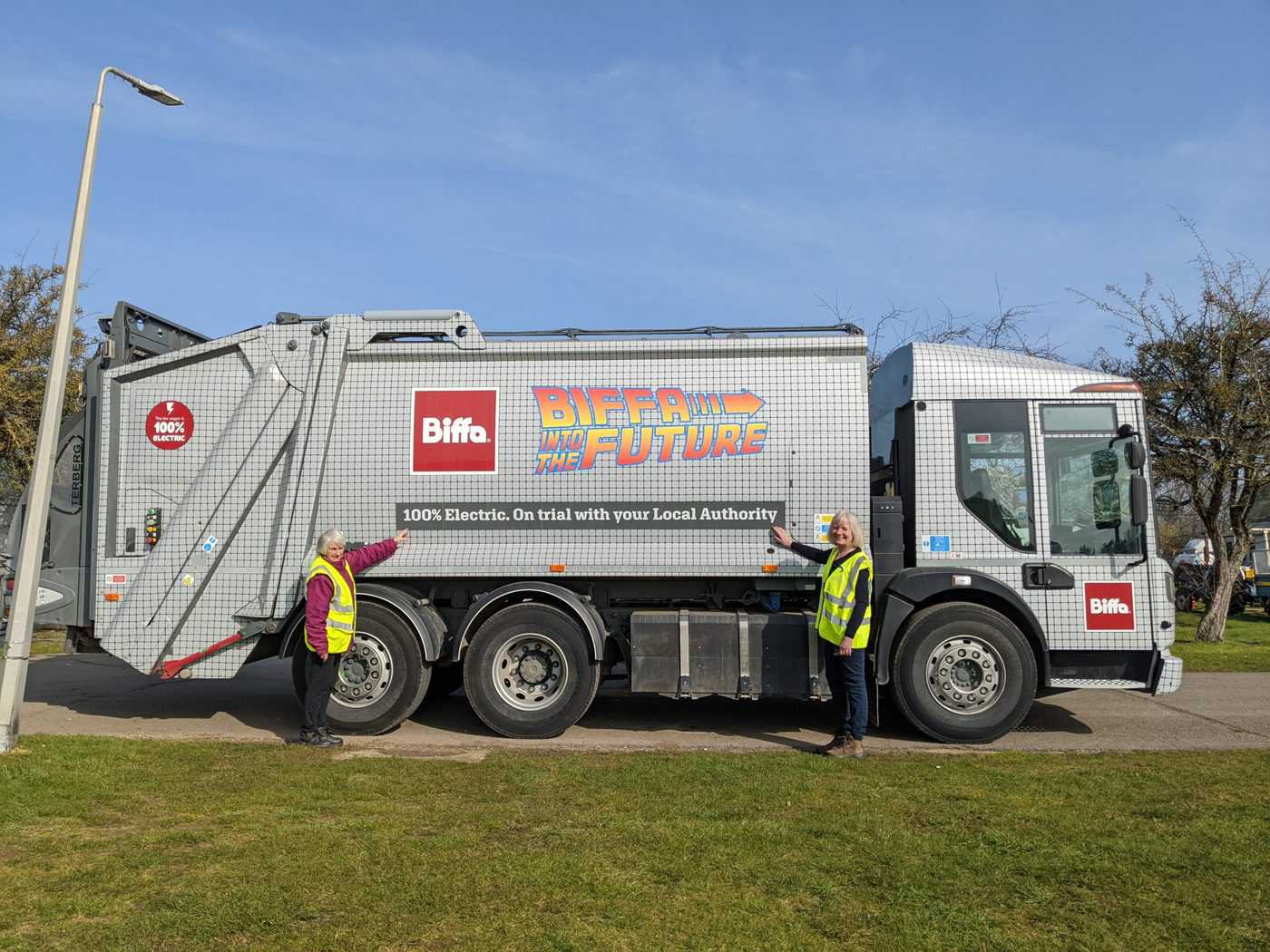 Biffa 'Glitterball' electric bin truck starts rounds in Oxfordshire