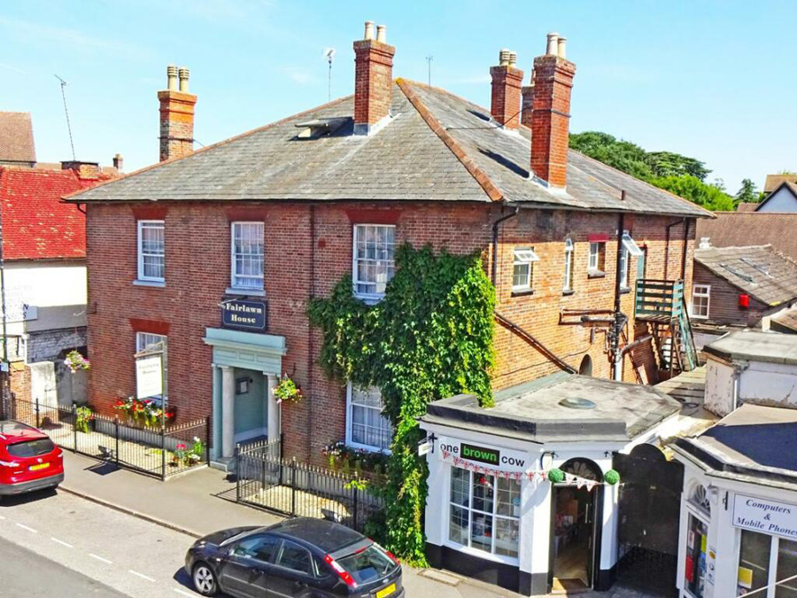 The Business Magazine article image for: Georgian guest house near Stonehenge sold with help of Cheltenham-based BPE Solicitors