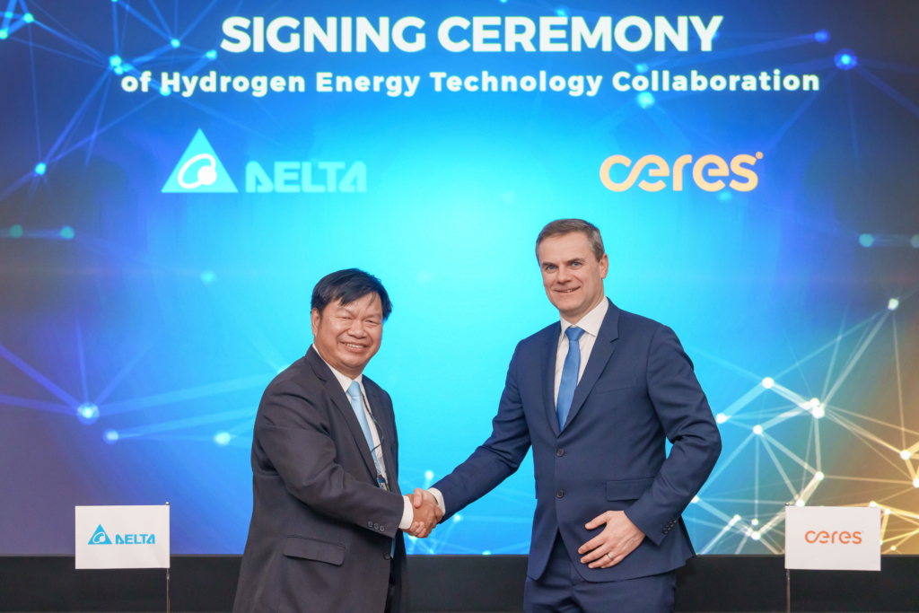 Ceres CEO Phil Caldwell with Delta Head of Hydrogen Energy Business Division Charles Tsai - picture contributed