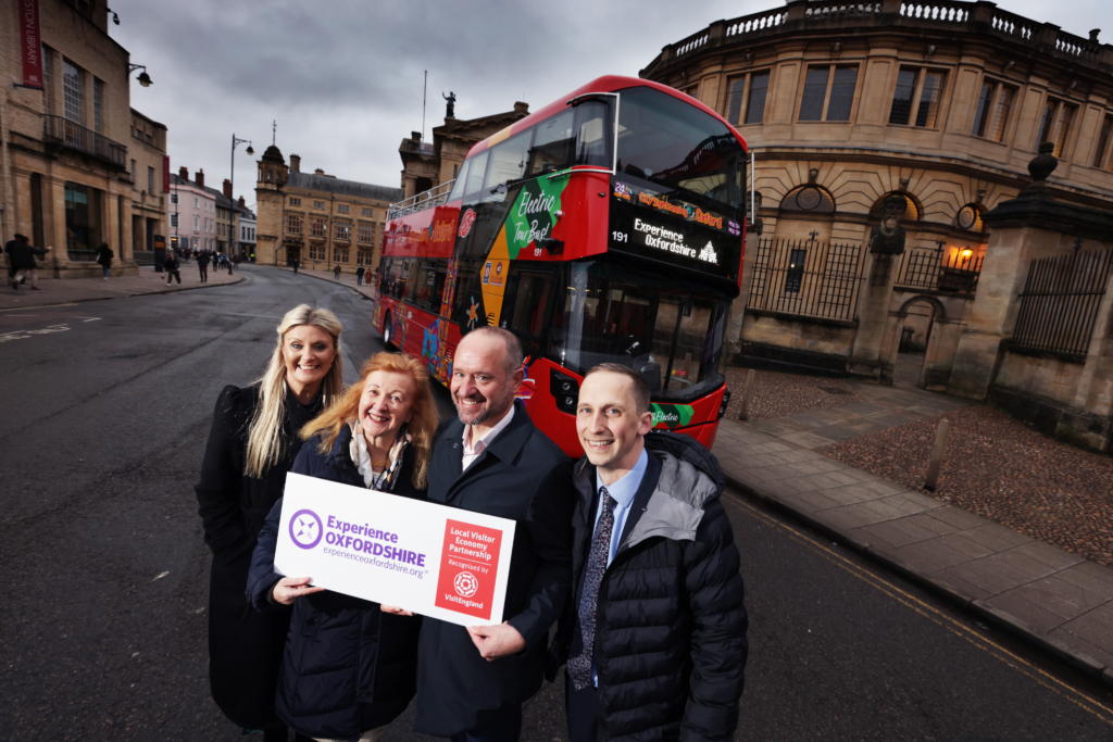 The Business Magazine article image for: City Sightseeing Oxford invests £4m in all-electric bus fleet